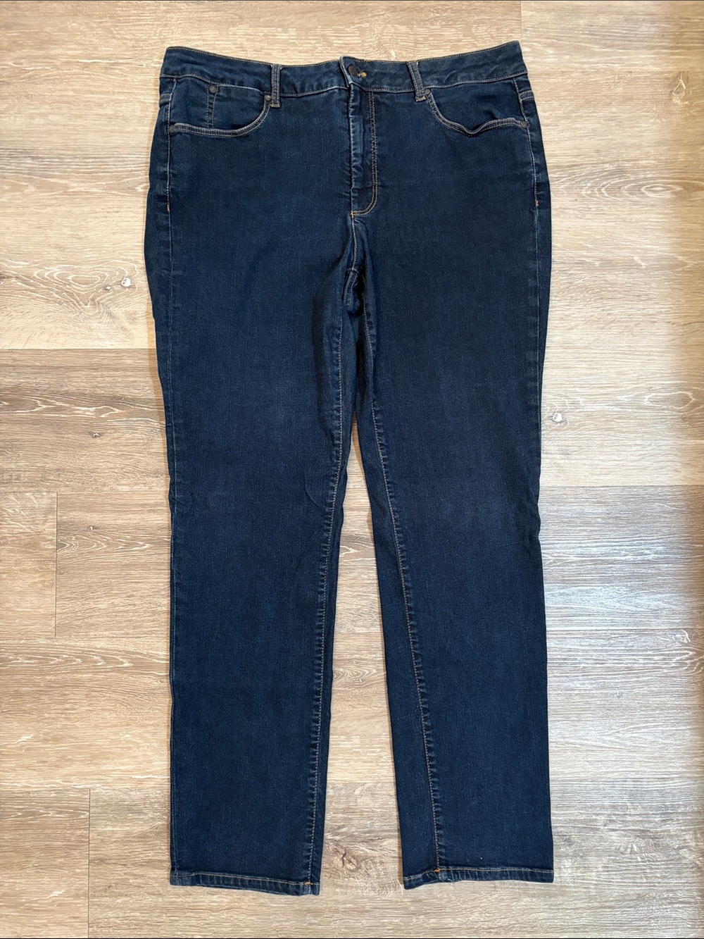 Talbots Women’s 16W Dark Wash Straight-Leg Stretch Jeans Button/Zip Closure